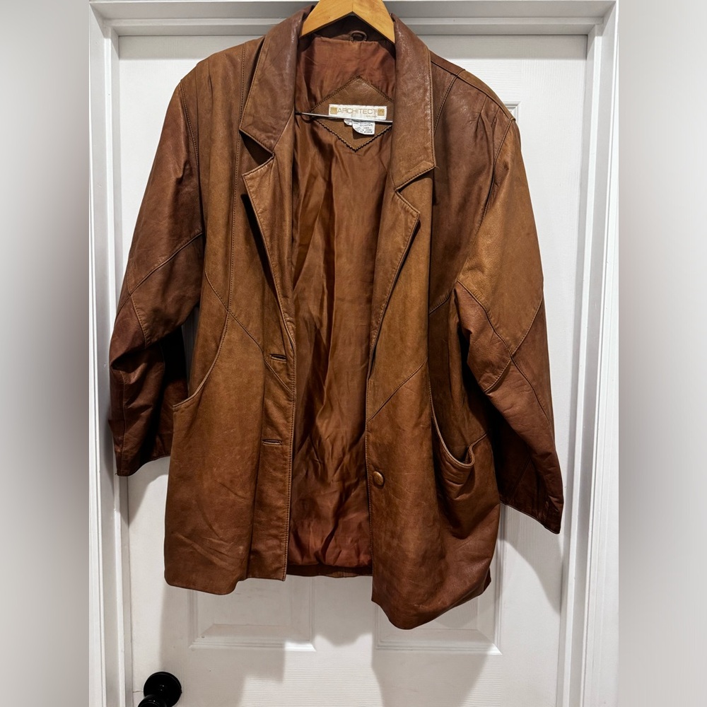 Vintage Architech brown Genuine leather coat sz medium.